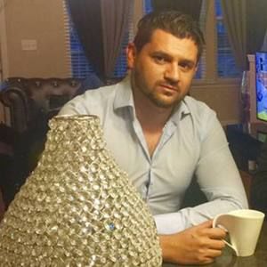 Meet your Posher, Senad